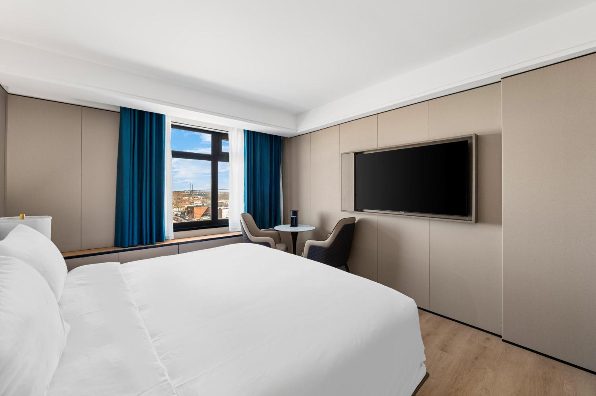 Ly New York Hotel Bagian luar foto